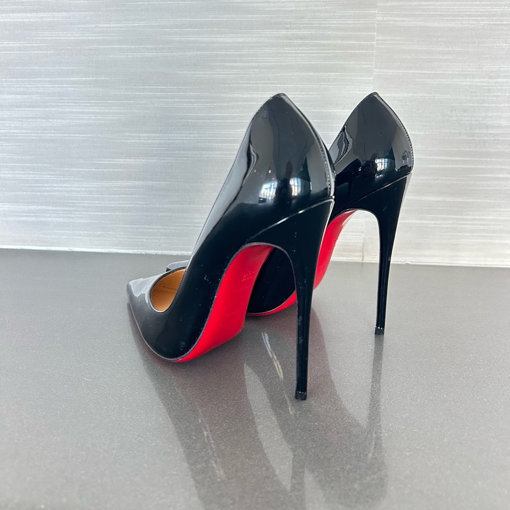 Christian Louboutin So Kate 120